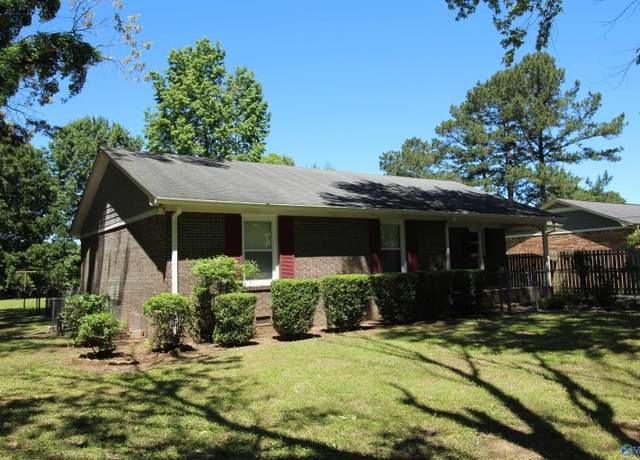 Property at 195 Holly Lynn Ln, Hazel Green, AL 35750, 3 beds, 2 baths