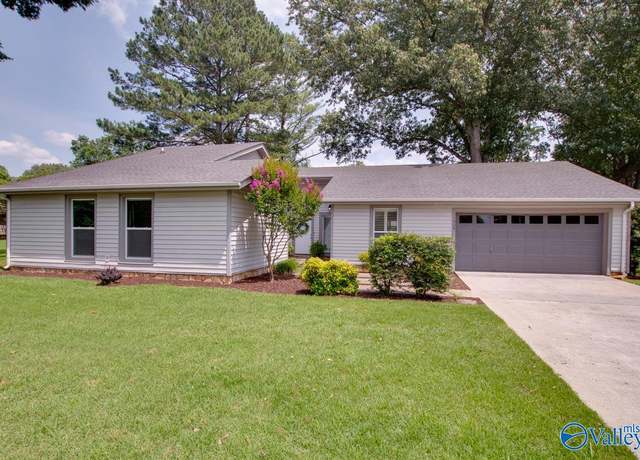 Property at 1908 Spanish Oaks Dr SE, Huntsville, AL 35803, 3 beds, 2 baths
