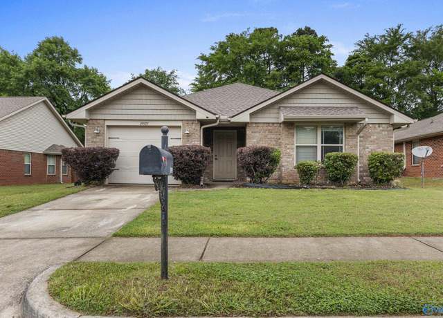 Property at 29929 Park Hill Dr, Madison, AL 35757, 3 beds, 2 baths
