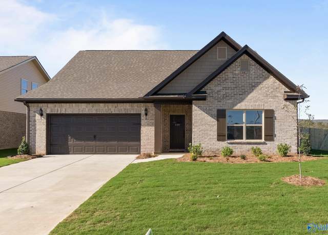 Property at 162 Saddle St, New Market, AL 35761, 3 beds, 2.5 baths