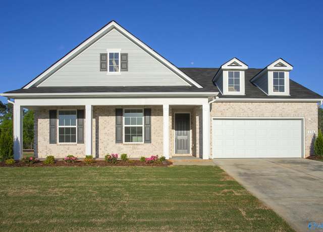 Property at 138 Jude Ln, Hazel Green, AL 35750, 3 beds, 2 baths