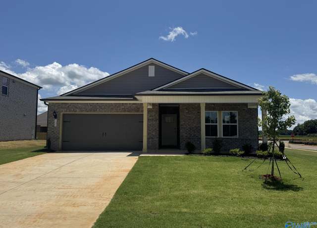 Property at 100 Gypsy Way, Toney, AL 35773, 4 beds, 3 baths