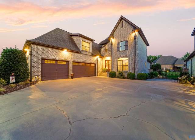 Property at 23546 Piney Creek Dr, Athens, AL 35613, 3 beds, 3.5 baths