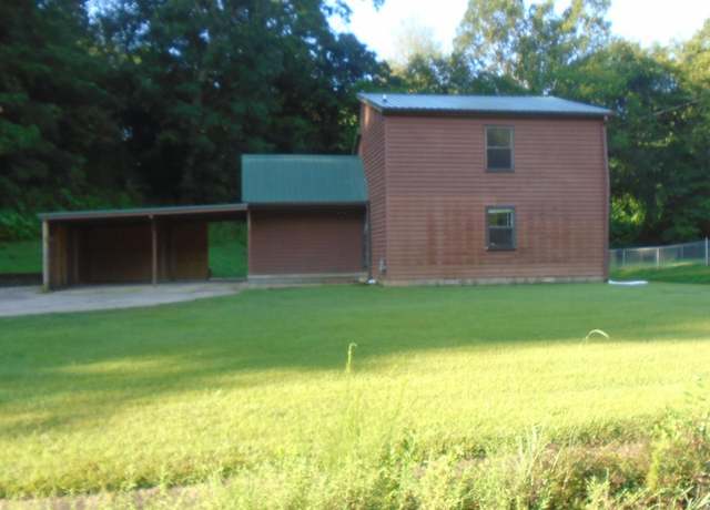 Property at 200 Oak Rd, Anniston, AL 36206, 2 beds, 1.5 baths