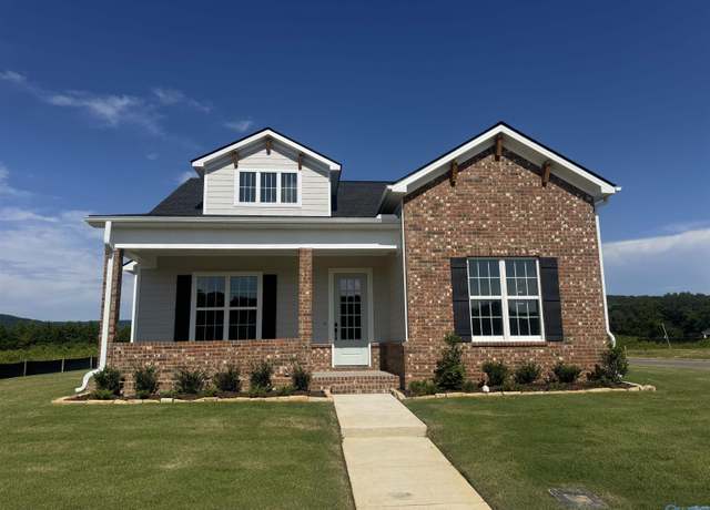 Property at 7923 Autumn Glen Dr, Owens Cross Roads, AL 35763, 3 beds, 2.5 baths