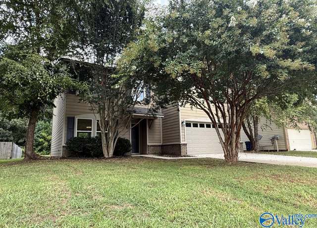 Property at 117 Bermuda Lakes Dr, Meridianville, AL 35759, 3 beds, 2.5 baths