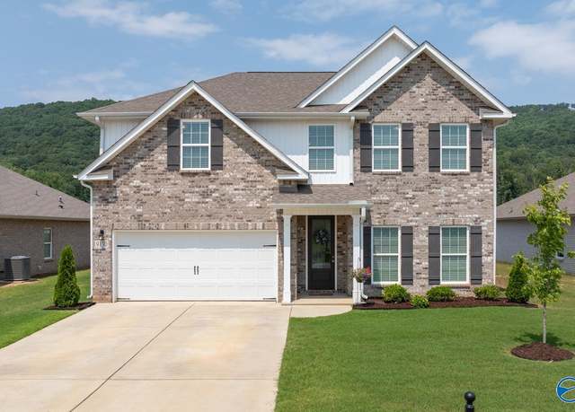 Property at 9130 Monteagle Blvd, Owens Cross Roads, AL 35763, 4 beds, 2.5 baths