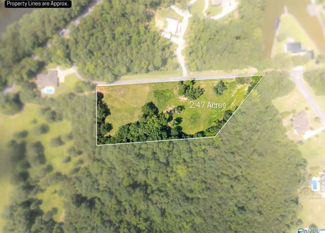 Property at 72 Whippoorwill Dr, Gadsden, AL 35901