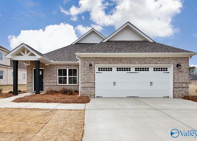 Property at 11397 Waterman Ln, Madison, AL 35756, 4 beds, 2.5 baths