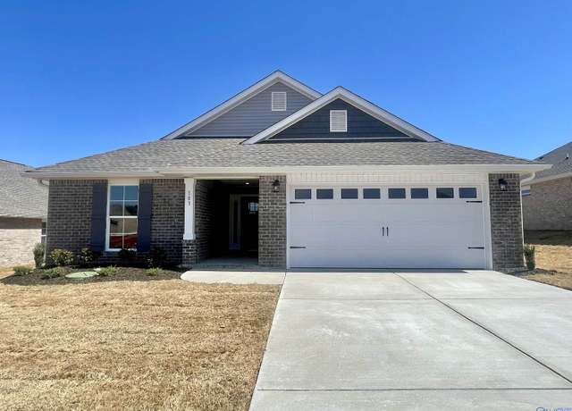 Property at 103 Lilac Ln, Meridianville, AL 35759, 4 beds, 2 baths