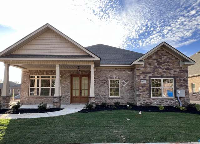 Property at 6511 Landsmere Ln NW, Madison, AL 35757, 3 beds, 2.5 baths