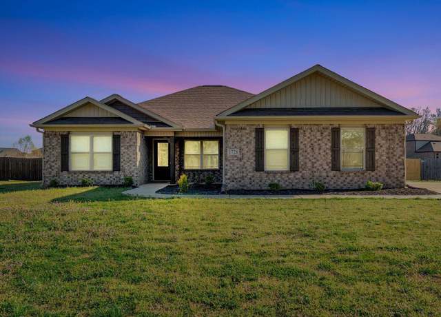 Property at 1728 Oscar Patterson Rd, New Market, AL 35761, 4 beds, 2 baths