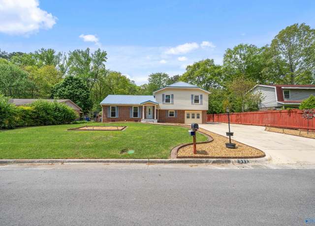 Property at 517 Hermitagewood Dr NW, Huntsville, AL 35806, 3 beds, 2 baths