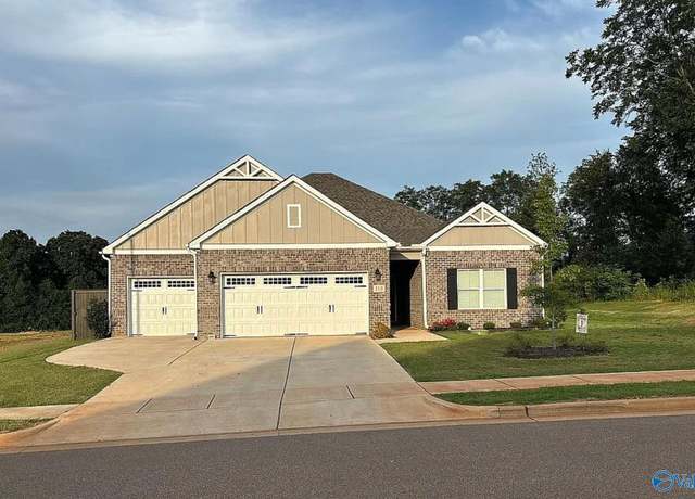 Property at 113 Nuckolls Ln, Meridianville, AL 35759, 4 beds, 3.5 baths