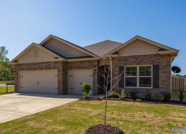 Property at 399 Sandy Oak Dr, Harvest, AL 35749, 4 beds, 3 baths