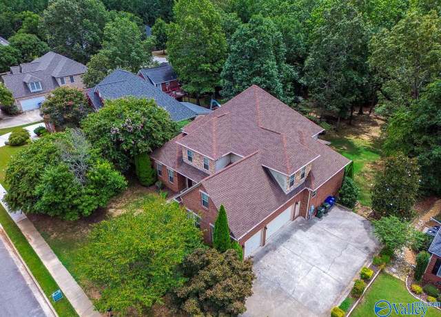 Property at 305 Walden Glen Ct, Madison, AL 35758, 5 beds, 3.5 baths