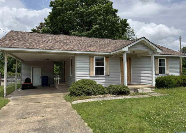 Property at 1206 Fulton St, Albertville, AL 35950, 2 beds, 1 bath