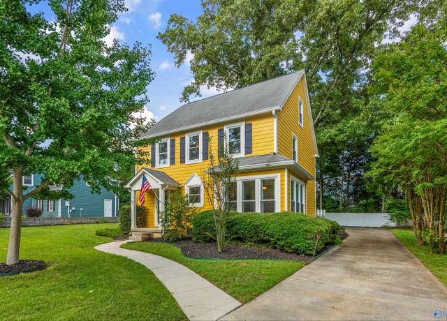 Property at 12012 Huntcliff Rd, Huntsville, AL 35803, 3 beds, 2.5 baths