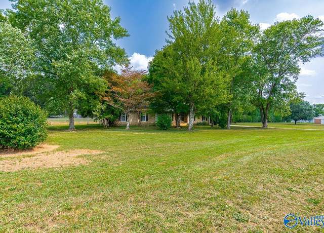 Property at 15352 Highway 231/431, Hazel Green, AL 35750