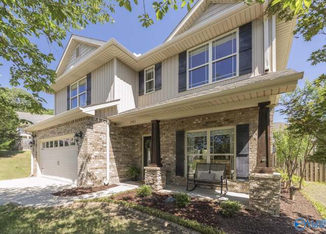 Property at 2902 Old Barn Cir SE, Owens Cross Roads, AL 35763, 5 beds, 3.5 baths