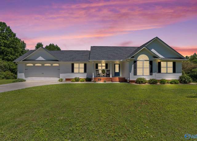 Property at 98 Raulston Ln, Grant, AL 35747, 3 beds, 2 baths