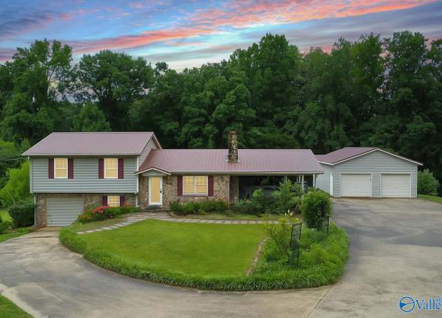 Property at 1979 County Road 1141, Cullman, AL 35057, 4 beds, 3 baths