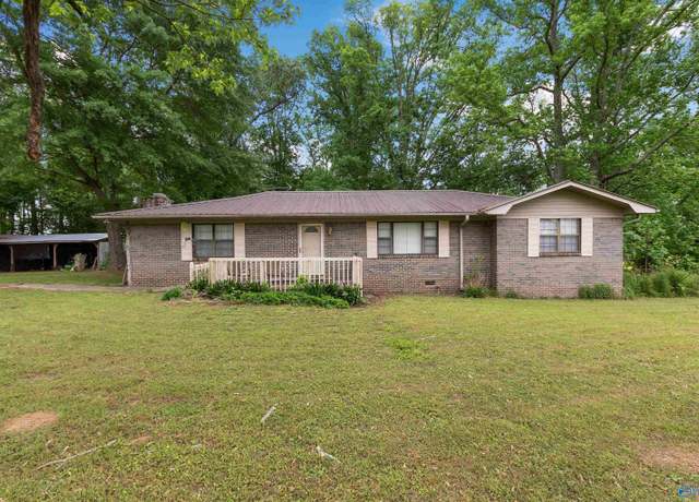 Property at 2030 County Road 1714, Cullman, AL 35058, 3 beds, 1.5 baths