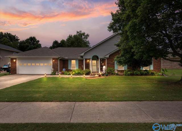 Property at 115 Antique Rose Dr, Madison, AL 35758, 4 beds, 2.5 baths