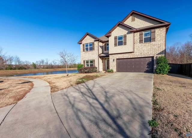 Property at 7503 Colibri Cir SE, Owens Cross Roads, AL 35763, 4 beds, 2.5 baths