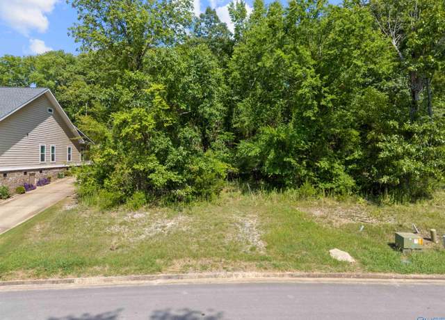 Property at 2812 Talon Cir, Huntsville, AL 35811