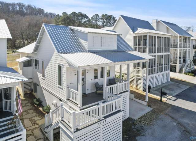 Property at 3235 Hardin Rd, Guntersville, AL 35976, 2 beds, 2 baths