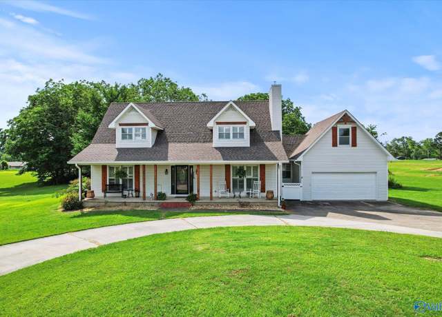 Property at 3054 Whitesville Rd, Albertville, AL 35950, 3 beds, 2.5 baths