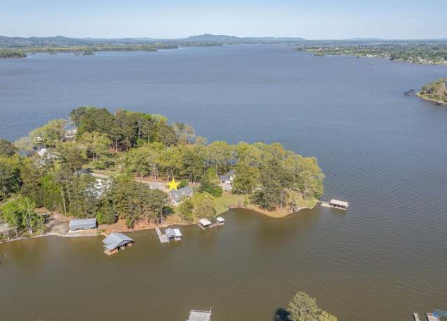 Property at 290 County Road 534, Centre, AL 35960, 3 beds, 2 baths