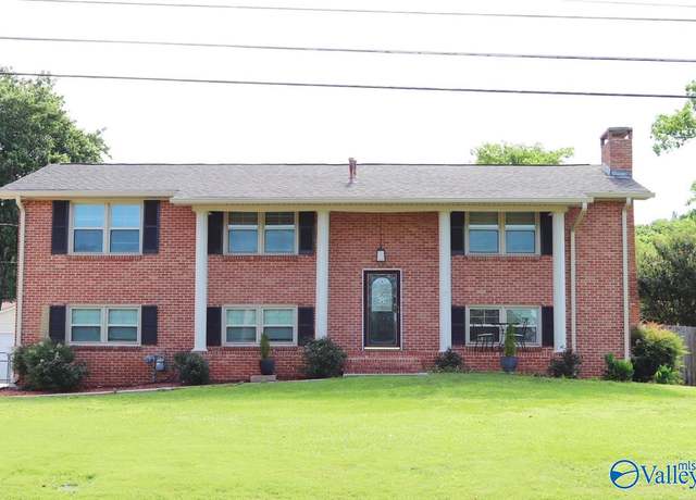 Property at 5627 SW Alta Dena St, Huntsville, AL 35802, 4 beds, 3 baths