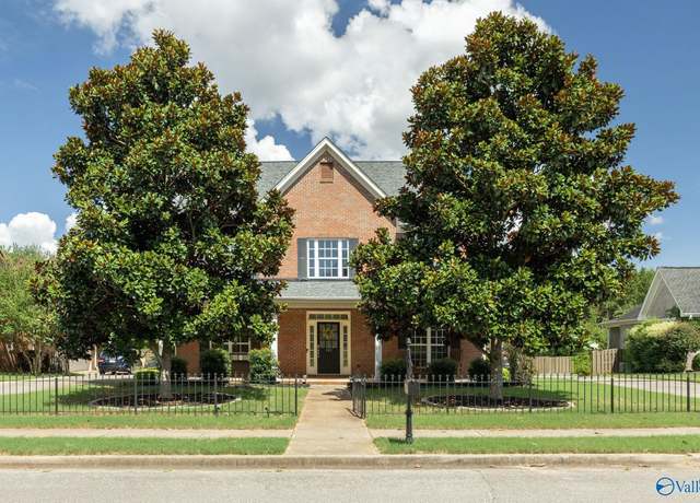 Property at 121 Old Ivey Cir, Madison, AL 35756, 4 beds, 3.5 baths