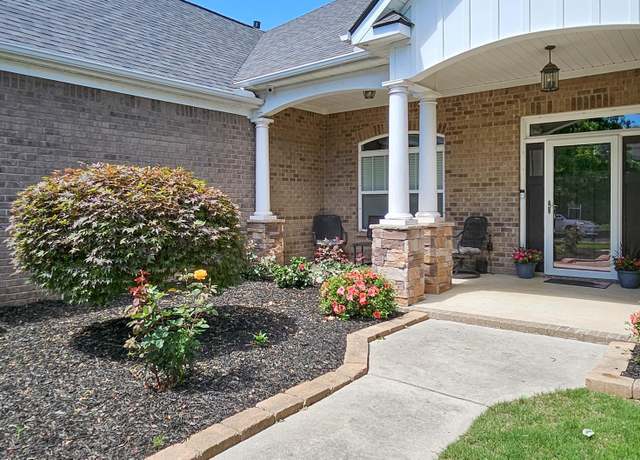 Property at 20 Green Creek Rd, Madison, AL 35756, 4 beds, 3 baths