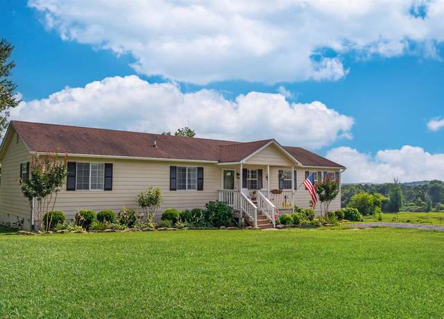 Property at 719 County Road 465, Fort Payne, AL 35967, 4 beds, 2.5 baths