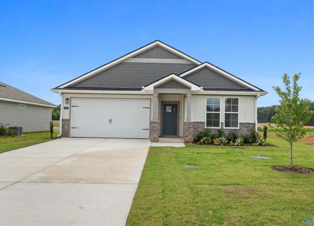 Property at 105 Starview Ct, Harvest, AL 35749, 4 beds, 2 baths