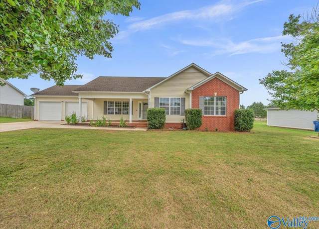 Property at 107 Tanner Cove Cir, New Market, AL 35761, 3 beds, 2 baths