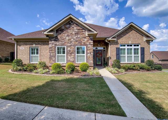 Property at 1045 Split Rock Cv, Huntsville, AL 35806, 3 beds, 2 baths