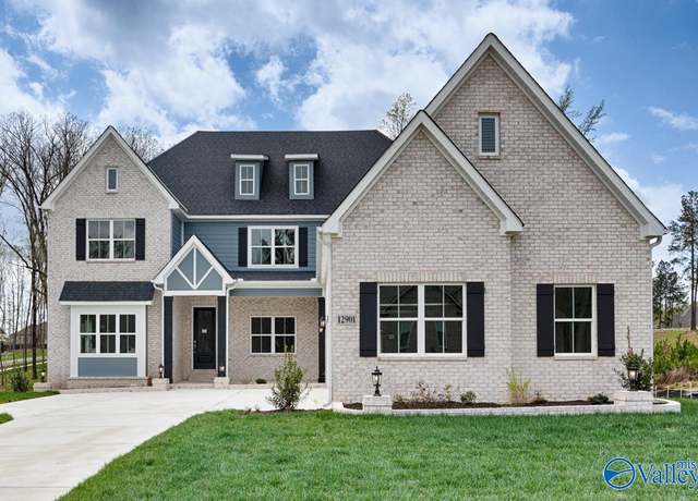 Property at 12901 Monte Vedra Rd, Huntsville, AL 35803, 5 beds, 3.5 baths