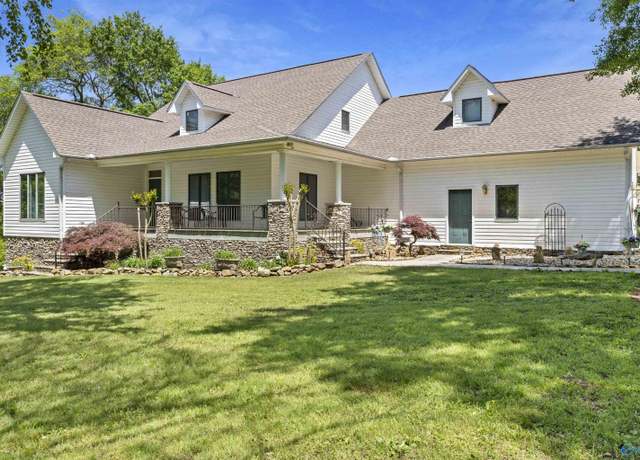 Property at 227 Horton Cut Off Rd, Horton, AL 35980, 4 beds, 4 baths
