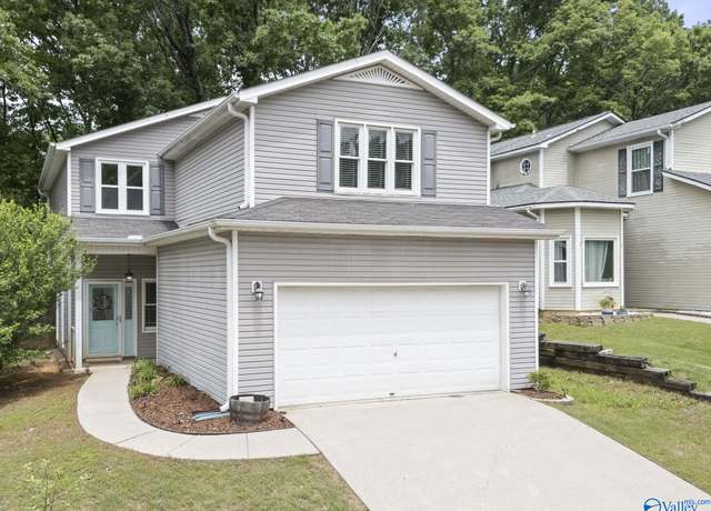 Property at 513 Carrsbrook Rd SE, Huntsville, AL 35803, 3 beds, 2.5 baths
