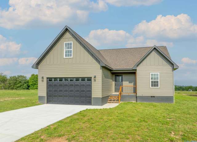Property at 2079 Thomason Rd, Albertville, AL 35951, 3 beds, 2 baths