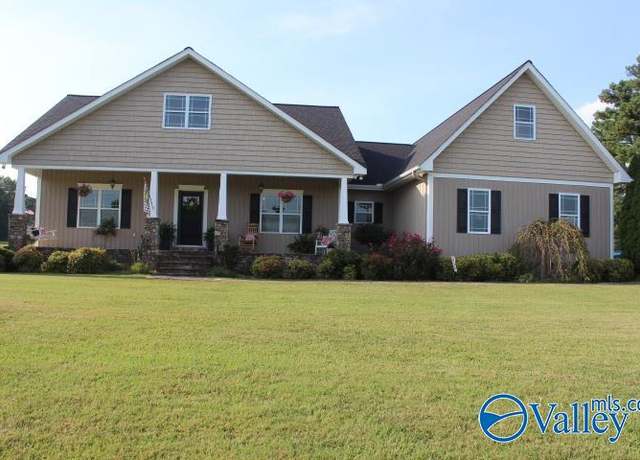 Property at 3618 Hwy 40, Henagar, AL 35978, 4 beds, 3.5 baths