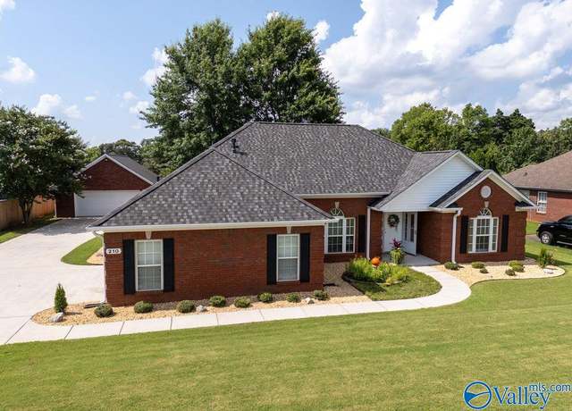 Property at 210 Rockview Way, Madison, AL 35757, 3 beds, 2 baths