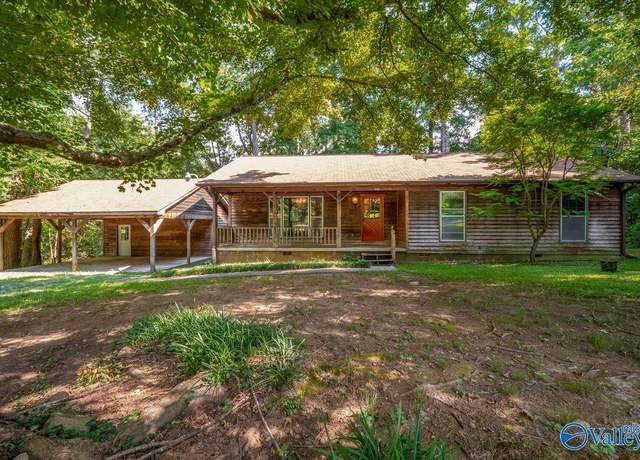 Property at 330 Bonnie Pl, Gadsden, AL 35901, 3 beds, 2 baths