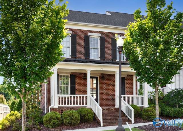 Property at 33 Pine St, Huntsville, AL 35806, 3 beds, 2.5 baths