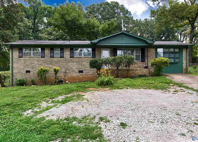 Property at 2901 Greenhill Dr NW, Huntsville, AL 35810, 3 beds, 1.5 baths