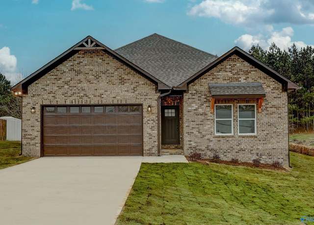 Property at 13 Kaylee Loop Rd, Hartselle, AL 35640, 3 beds, 2 baths
